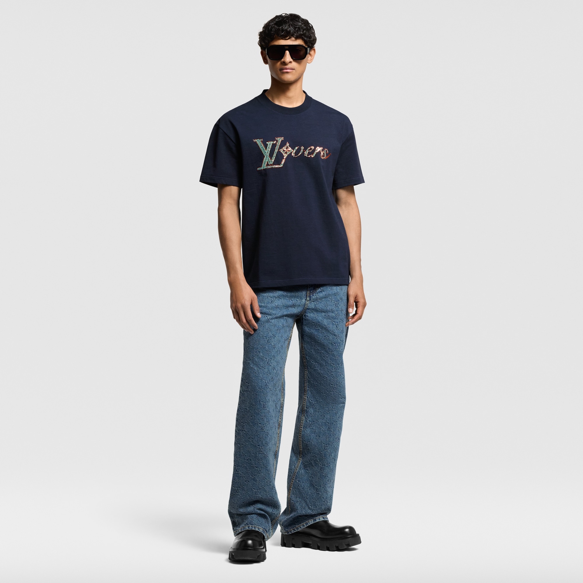 T-shirt con firma LV Vers ricamata  Uomo Abbigliamento T-Shirt e Polo | LOUIS VUITTON (Zoom prodotto)