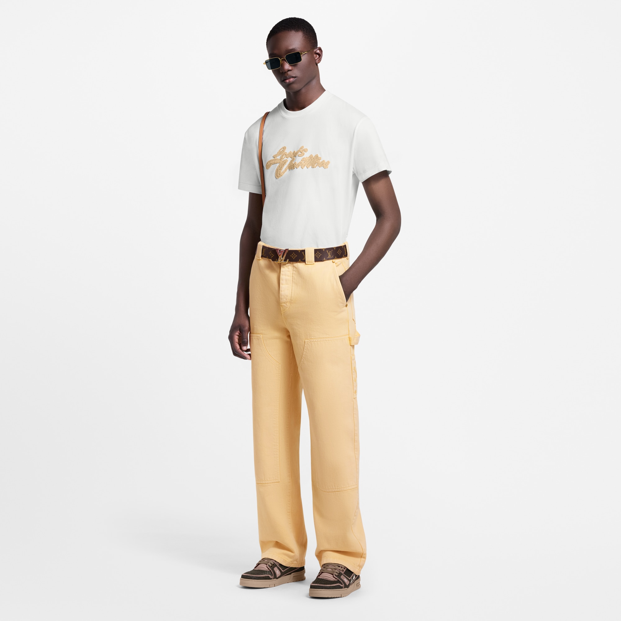 T-shirt con firma ricamata  Uomo Abbigliamento T-Shirt e Polo | LOUIS VUITTON (Zoom prodotto)