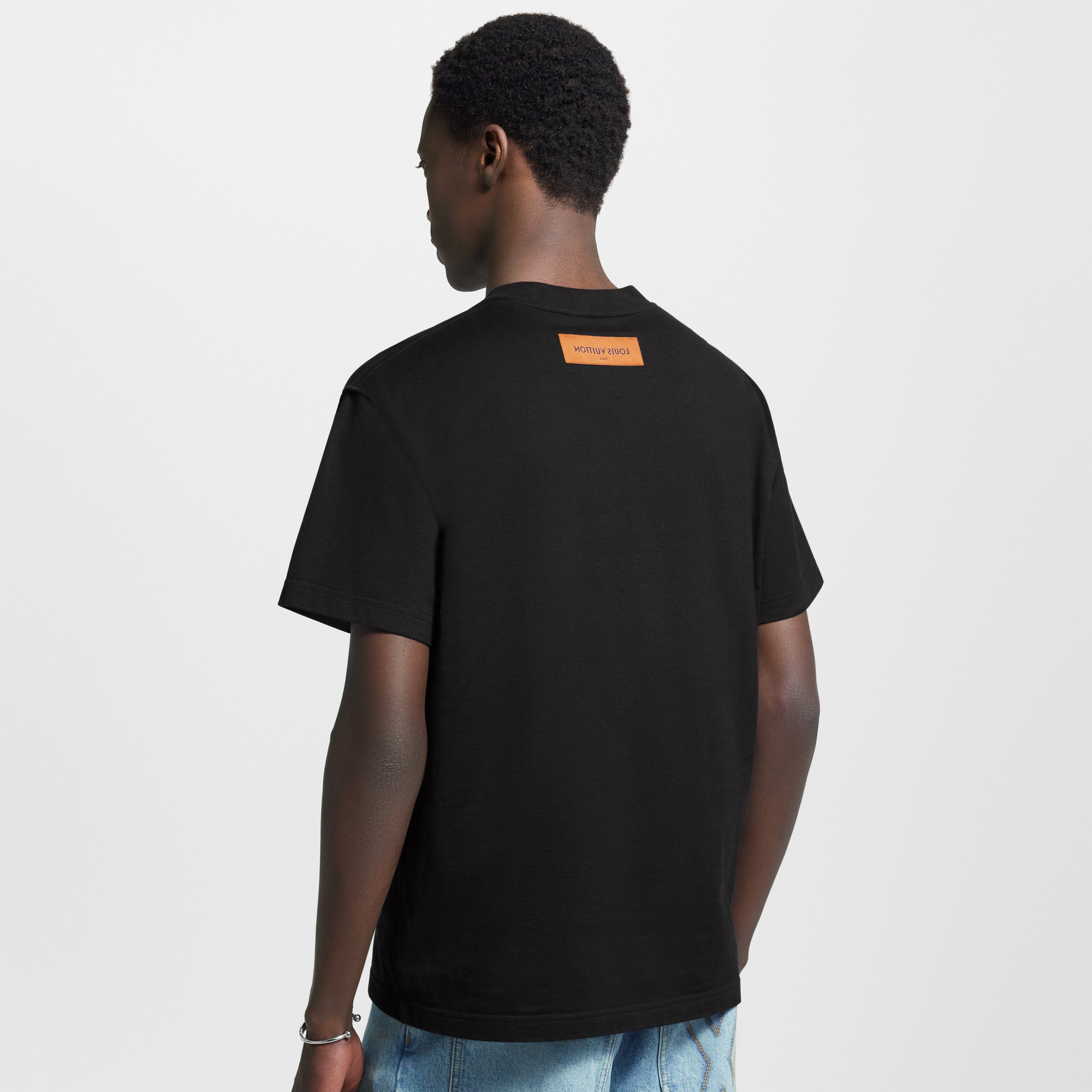 T-shirt con iniziali LV impresse  Uomo Abbigliamento T-Shirt e Polo | LOUIS VUITTON (Zoom prodotto)