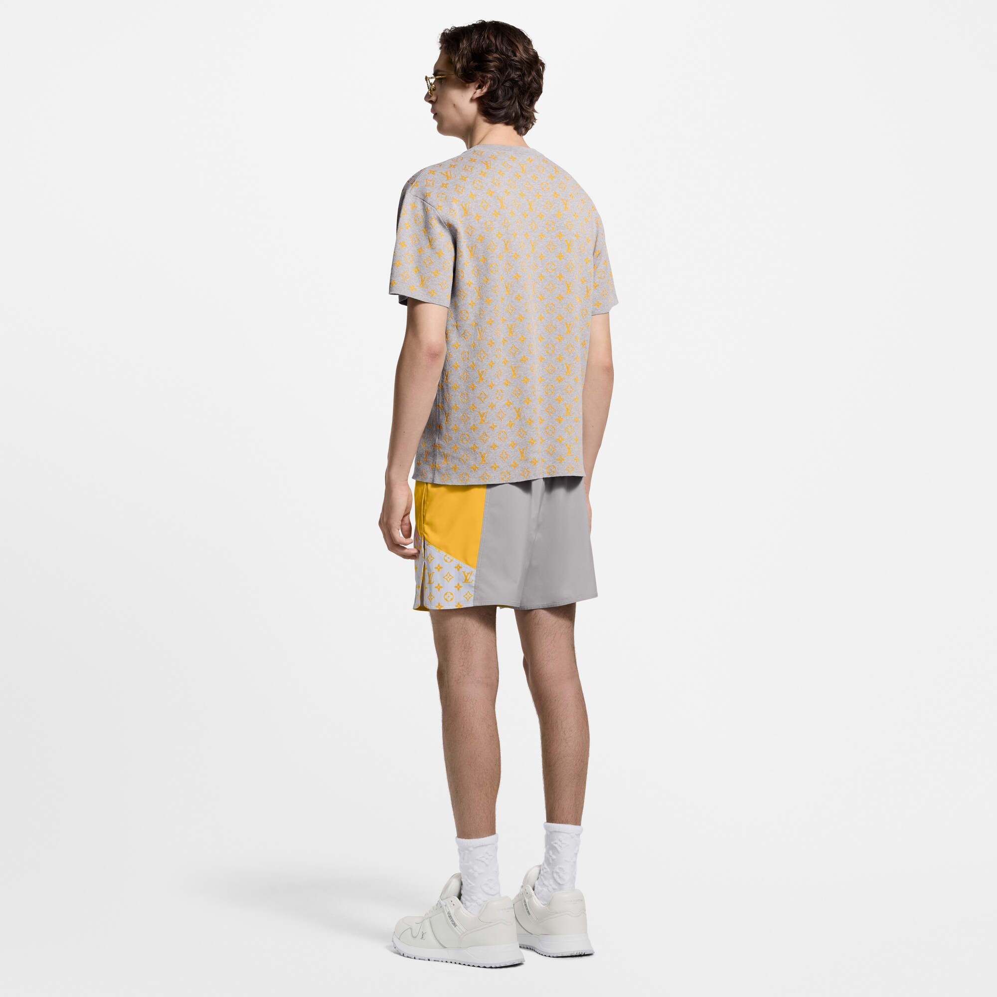 T-shirt con motivo Monogram  Uomo Abbigliamento Maglieria e Felpe | LOUIS VUITTON (Zoom prodotto)