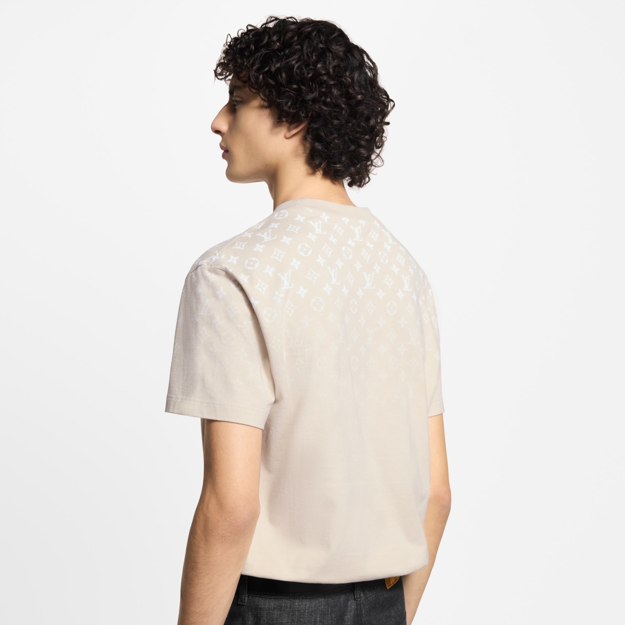 T-shirt con motivo Monogram Dégradé  Uomo Abbigliamento T-Shirt e Polo | LOUIS VUITTON (Zoom prodotto)