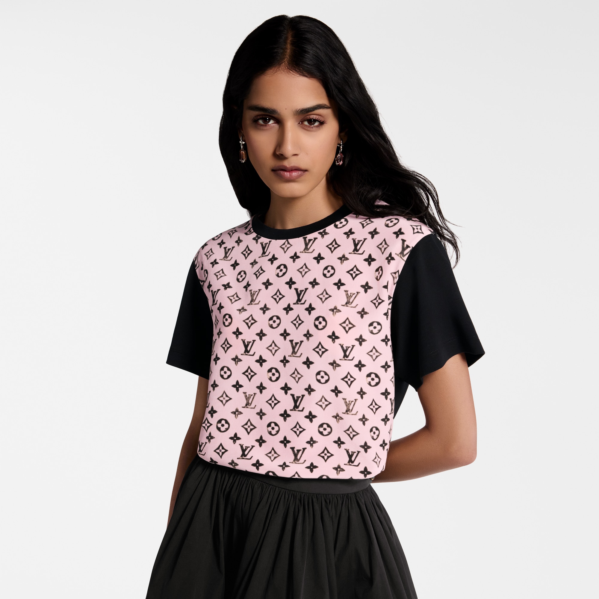 T-shirt con motivo Monogram sulla parte anteriore effetto lavato  Donna Abbigliamento Camicie e T-Shirt | LOUIS VUITTON (Zoom prodotto)