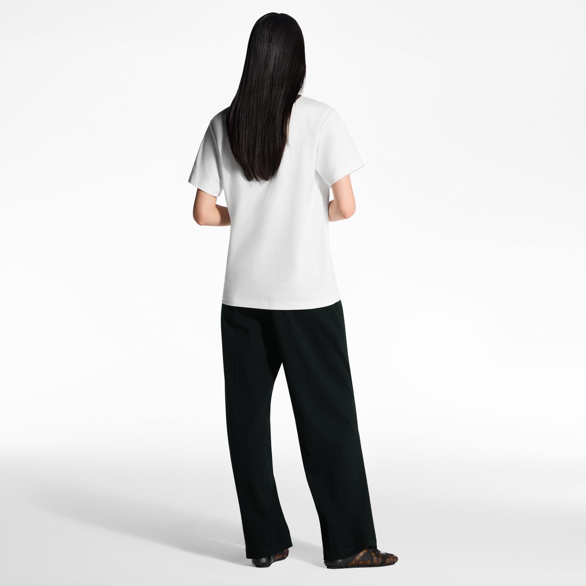 T-shirt con motivo Travel Stamp Paris  Donna Abbigliamento Camicie e T-Shirt | LOUIS VUITTON (Zoom prodotto)