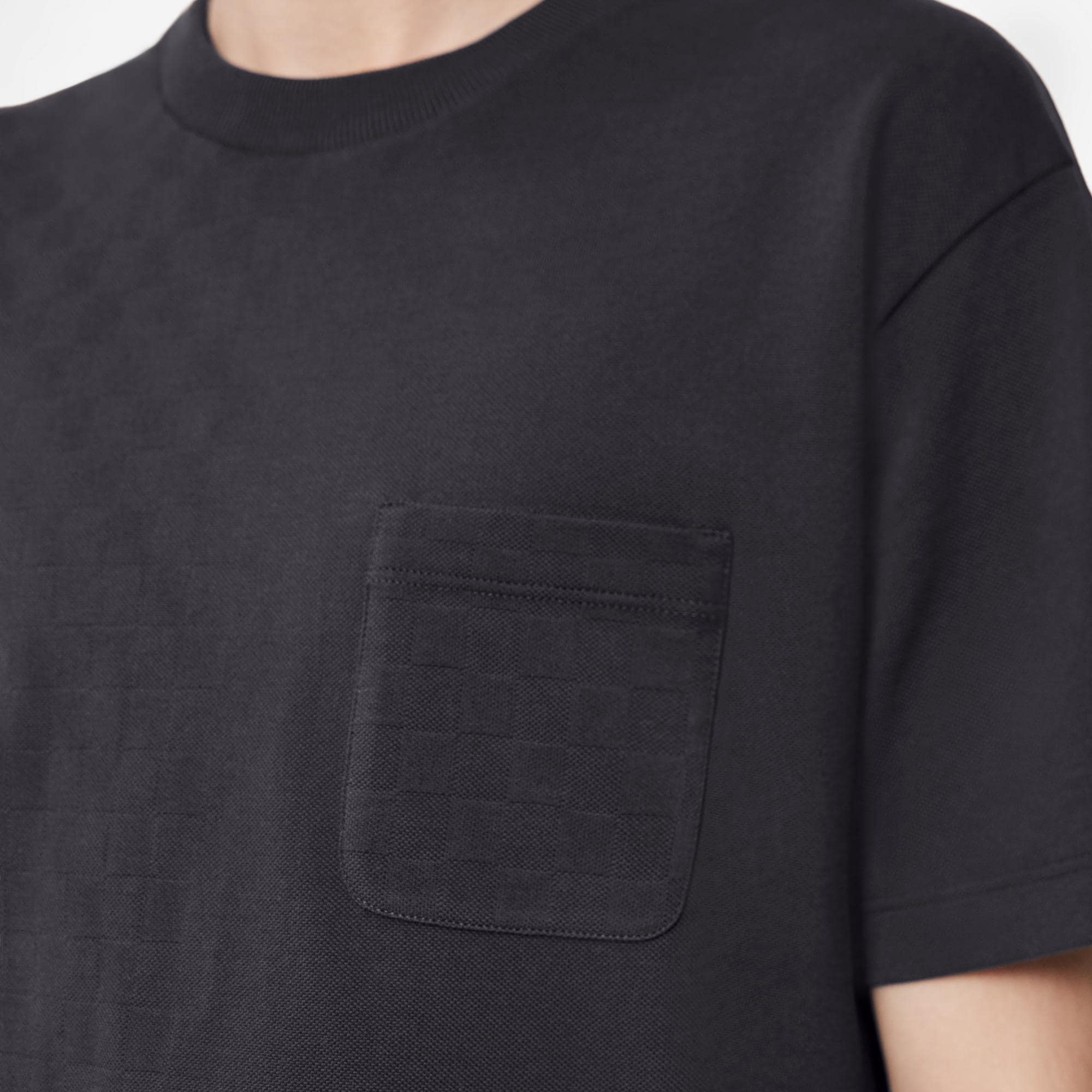 louis vuitton pocket tee