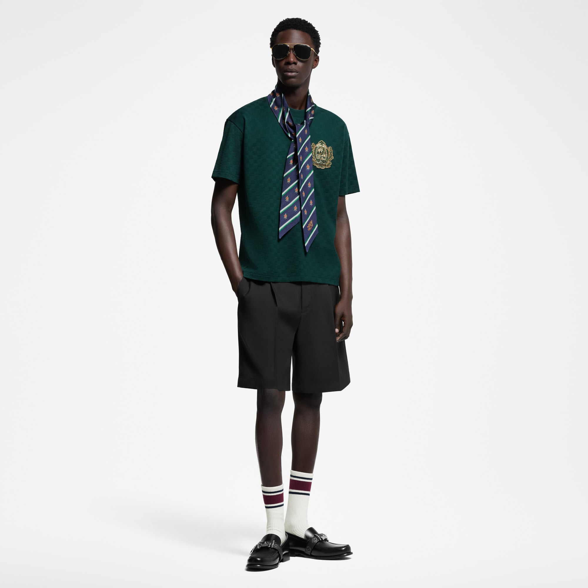 T-shirt in cotone con applicazione iconica  Uomo Abbigliamento T-Shirt e Polo | LOUIS VUITTON (Zoom prodotto)