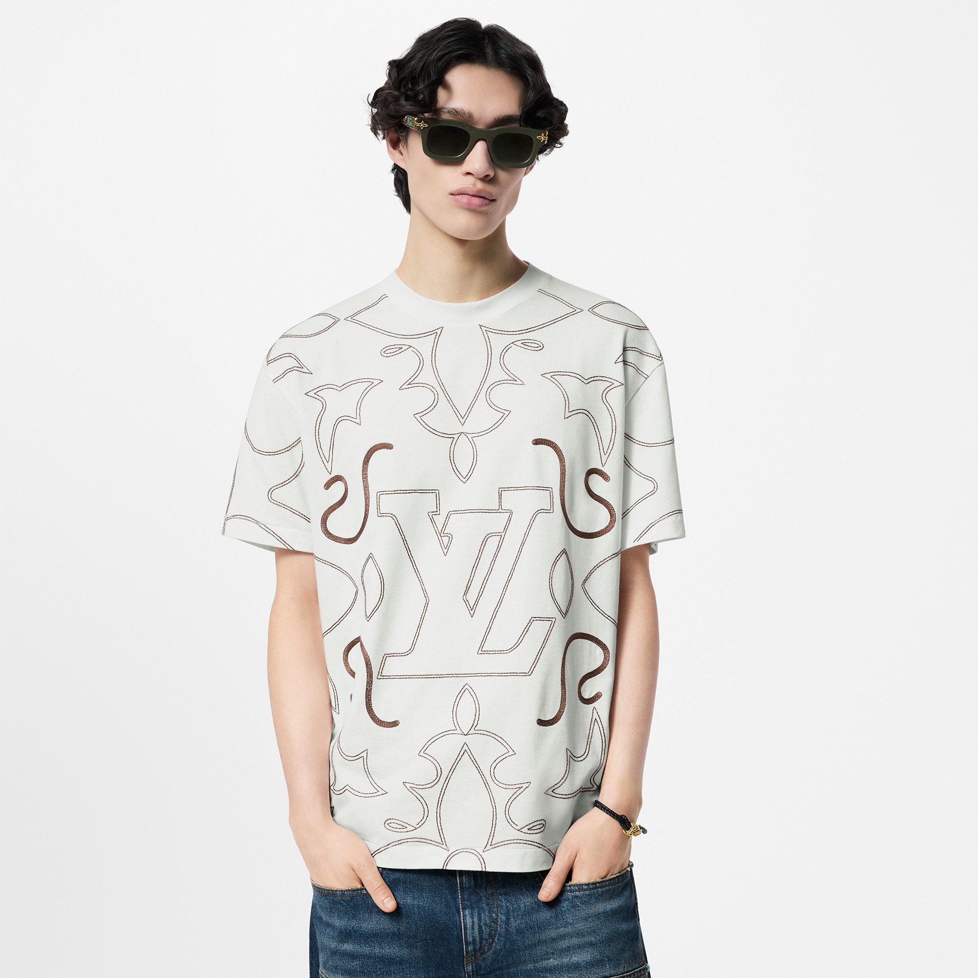 T-shirt in cotone con ricami  Uomo Abbigliamento T-Shirt e Polo | LOUIS VUITTON (Zoom prodotto)