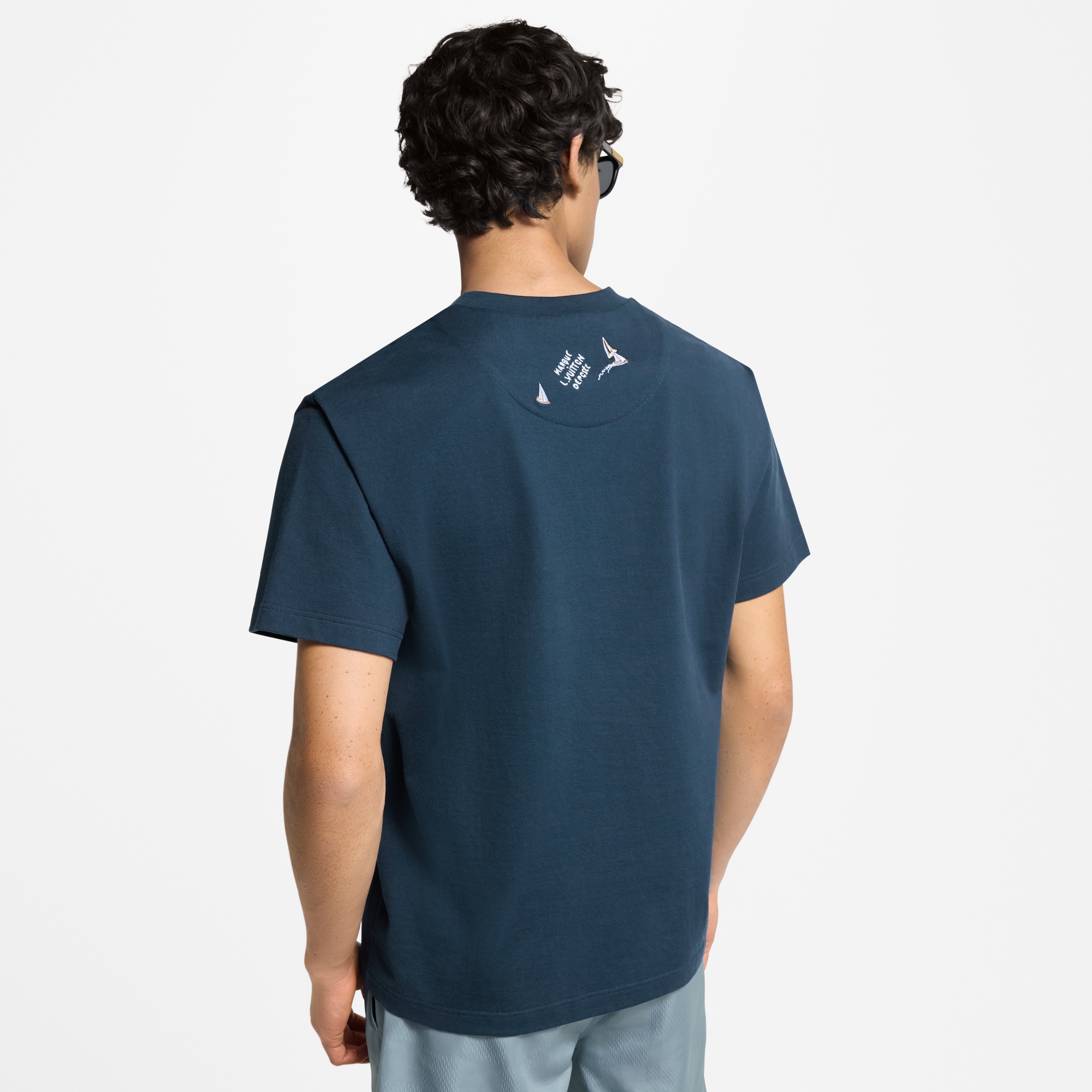 T-shirt in cotone con ricami  Uomo Abbigliamento T-Shirt e Polo | LOUIS VUITTON (Zoom prodotto)