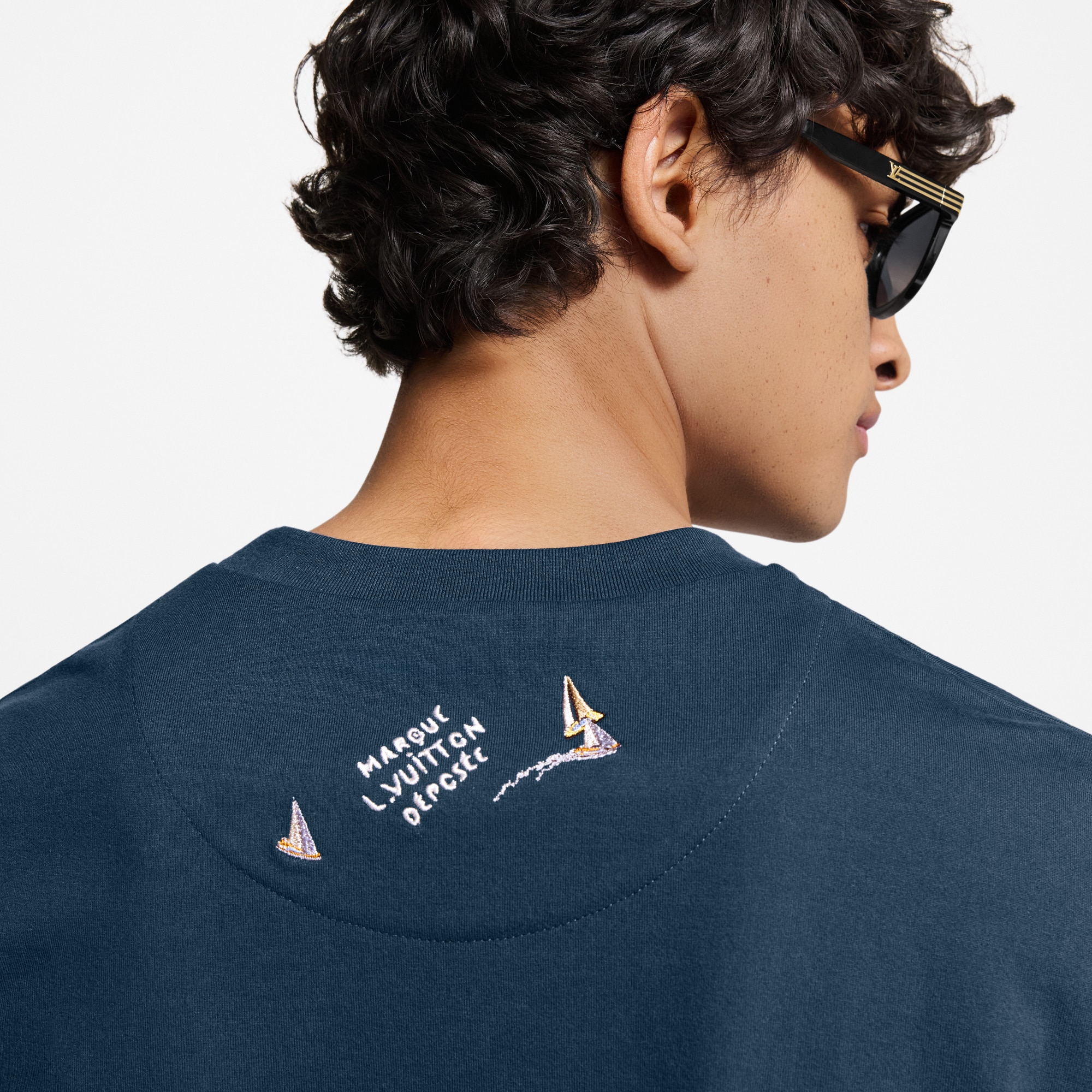 T-shirt in cotone con ricami  Uomo Abbigliamento T-Shirt e Polo | LOUIS VUITTON (Zoom prodotto)
