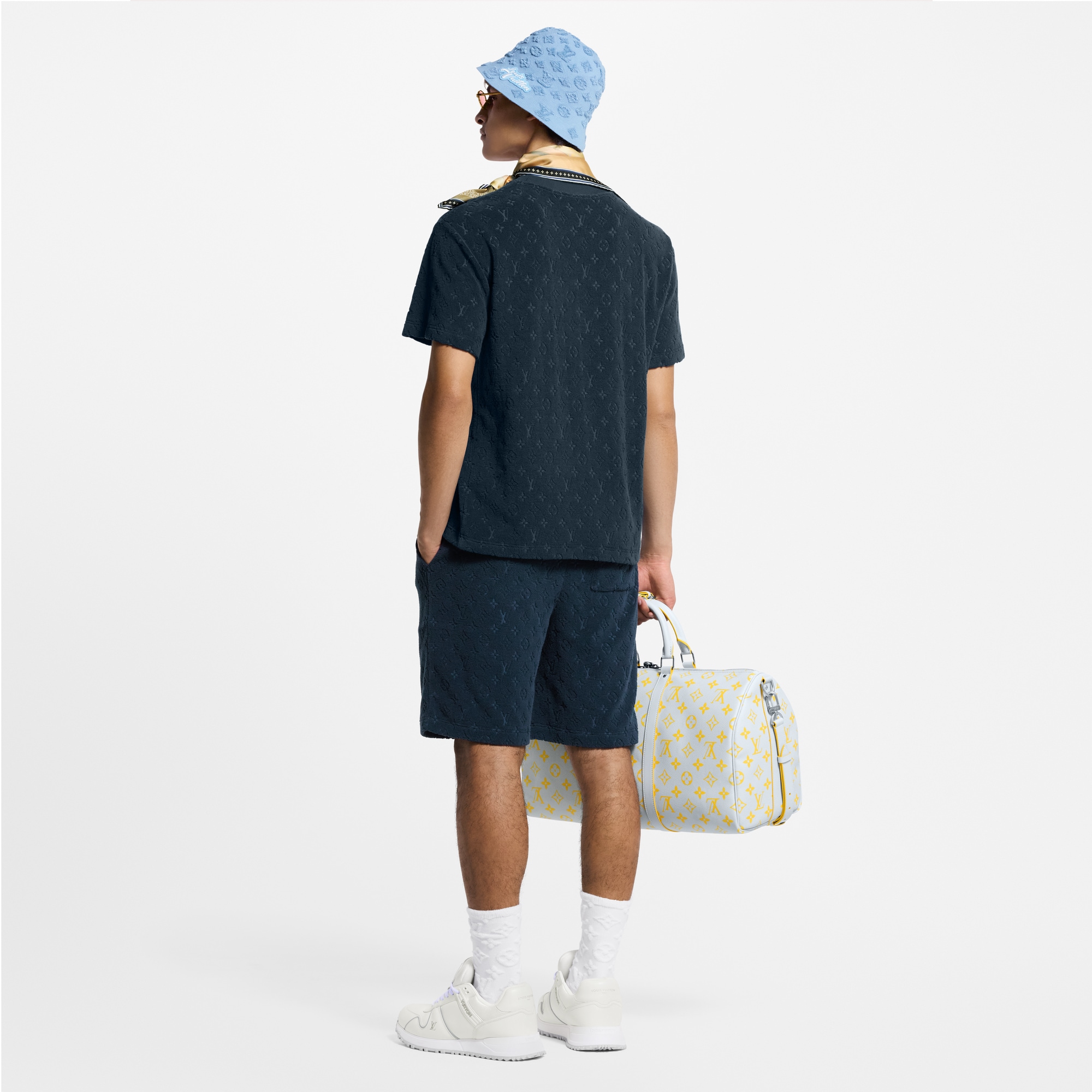 T-shirt in spugna con motivo Monogram  Uomo Abbigliamento T-Shirt e Polo | LOUIS VUITTON (Zoom prodotto)