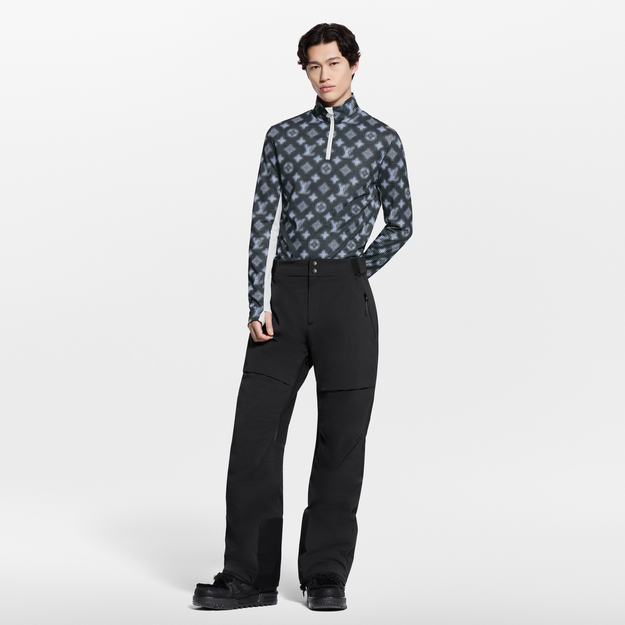 T-shirt tecnica a maniche lunghe con motivo Monogram  Uomo Abbigliamento T-Shirt e Polo | LOUIS VUITTON (Zoom prodotto)