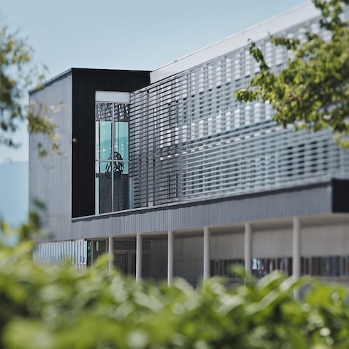 Tambour, orologio automatico, 40 mm, oro rosa Orologi Tutti gli orologi } | LOUIS VUITTON