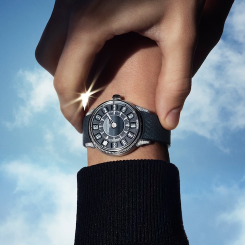 Tambour Spin Time, orologio automatico, 39,5 mm, oro bianco, occhio di falco e diamanti Orologi Tutti gli orologi } | LOUIS VUITTON
