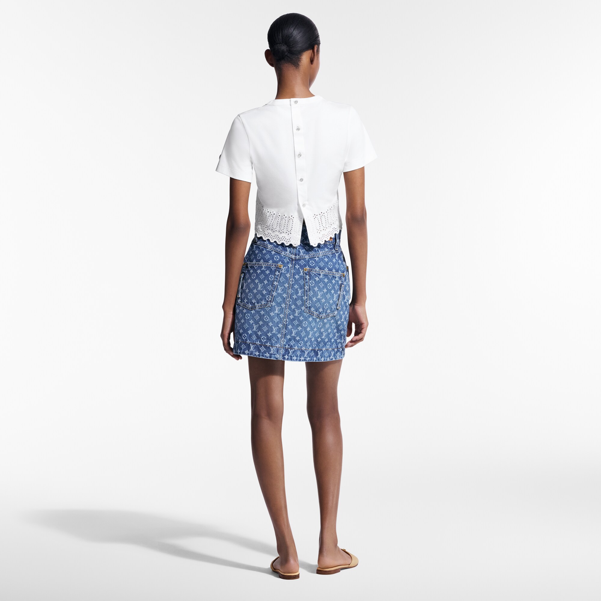 Top corto con finiture in Sangallo  Donna Abbigliamento Camicie e T-Shirt | LOUIS VUITTON (Zoom prodotto)