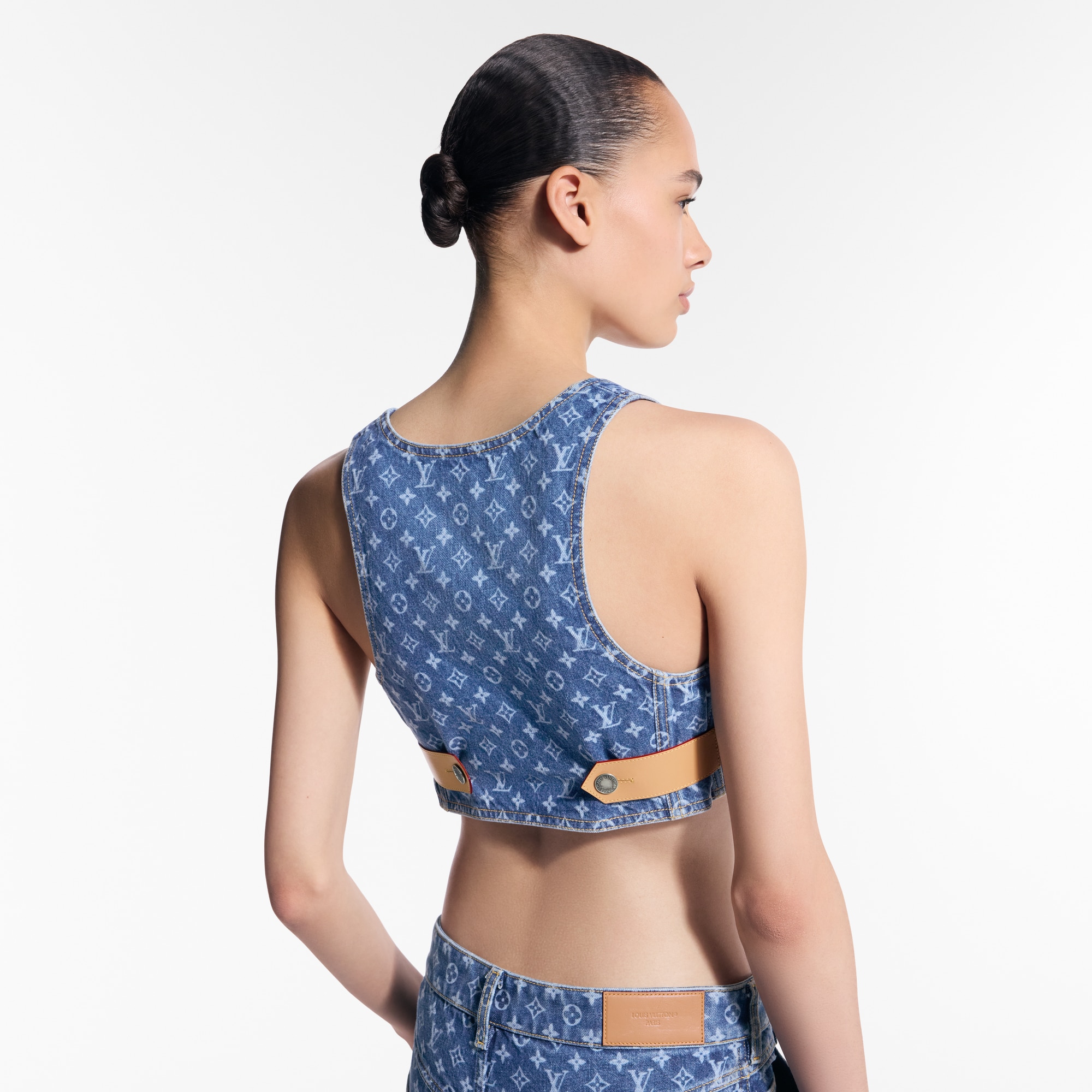 Top corto in denim con motivo Monogram  Donna Abbigliamento Camicie e T-Shirt | LOUIS VUITTON (Zoom prodotto)