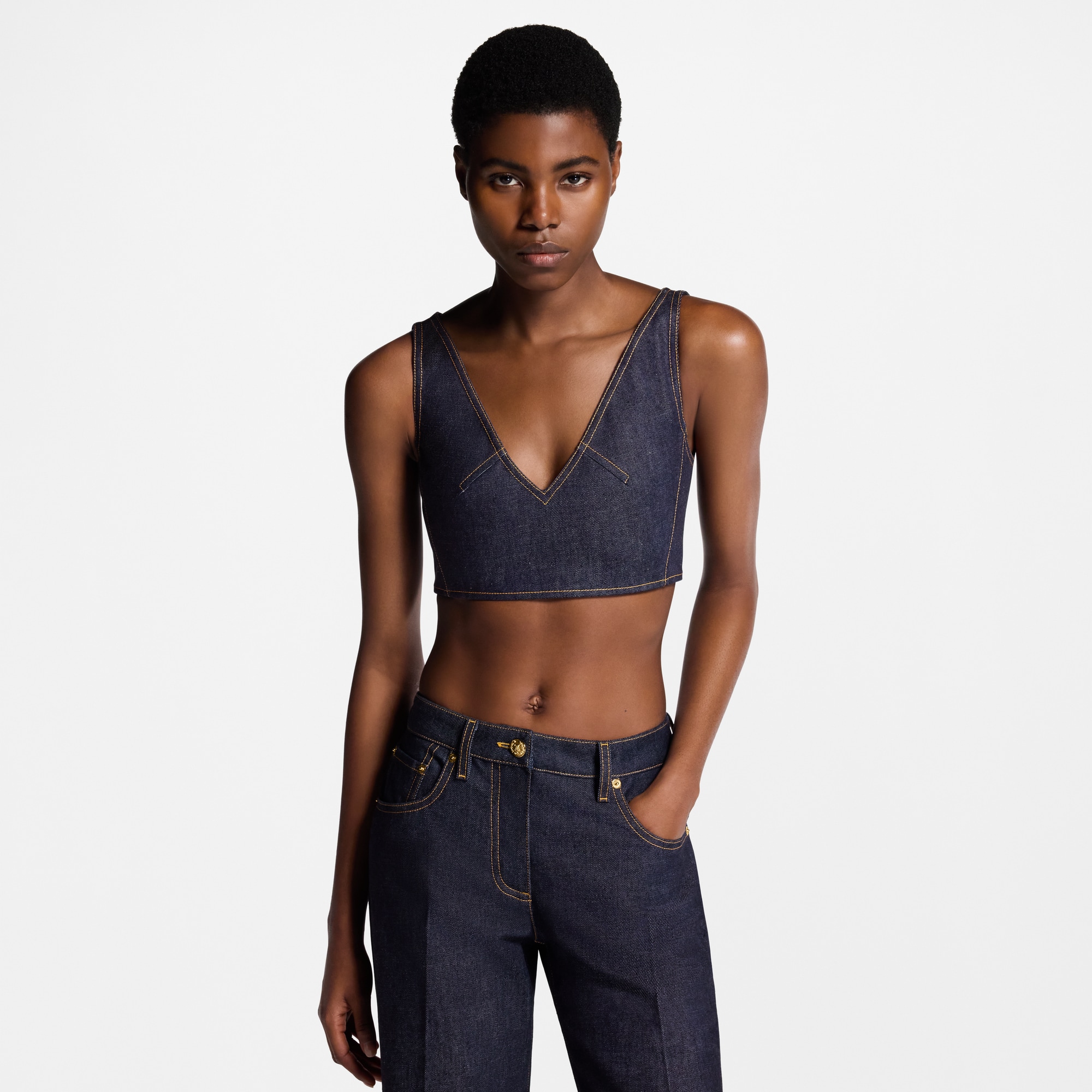 Top corto in denim con scollo a V  Donna Abbigliamento Camicie e T-Shirt | LOUIS VUITTON (Zoom prodotto)