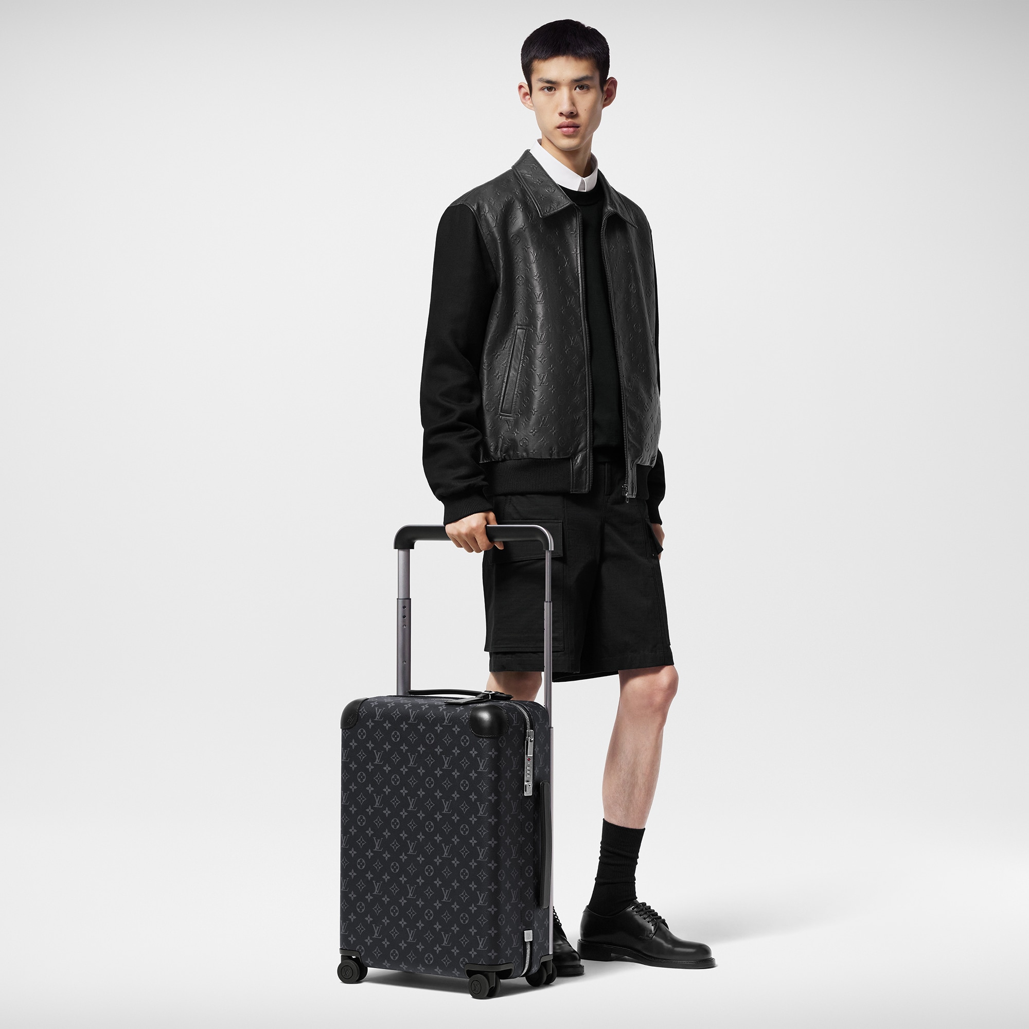 Trolley Horizon 55 Monogram Eclipse Uomo Viaggio Collezione Horizon | LOUIS VUITTON (Zoom prodotto)