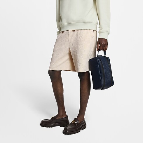 Trousse toilette Dopp Kit Monogram Shadow Uomo Viaggio Accessori da Viaggio | LOUIS VUITTON (Zoom prodotto)