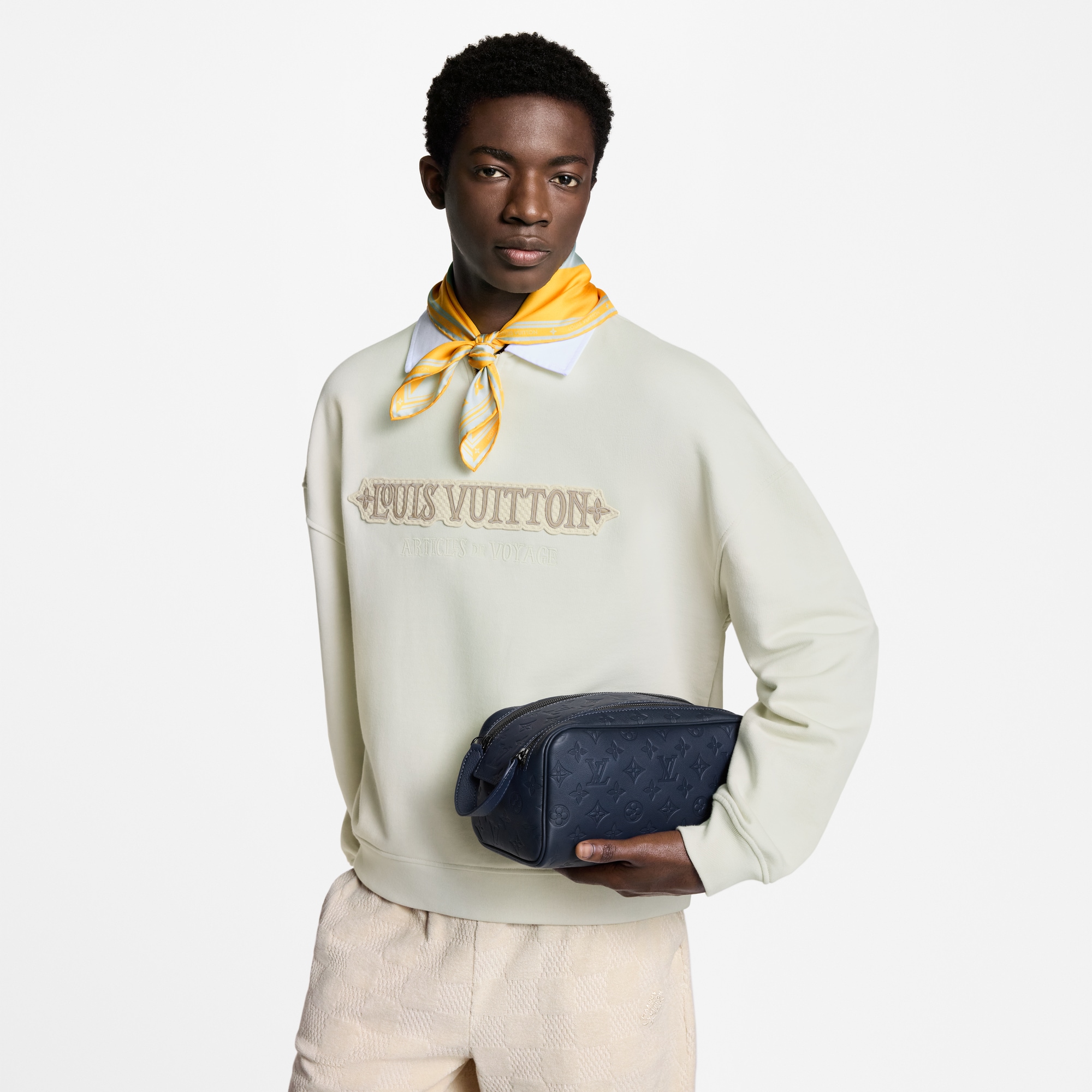 Trousse toilette Dopp Kit Monogram Shadow Uomo Viaggio Accessori da Viaggio | LOUIS VUITTON (Zoom prodotto)