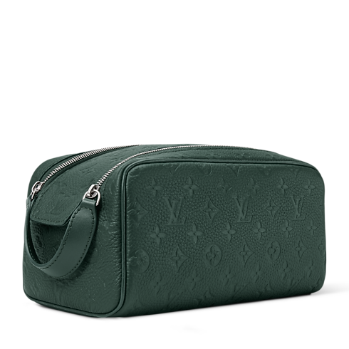 Trousse toilette Dopp Kit Taurillon Monogram Bauli, Viaggio e Casa Borse da Viaggio e Valigie con rotelle Accessori da Viaggio | LOUIS VUITTON (Zoom prodotto)