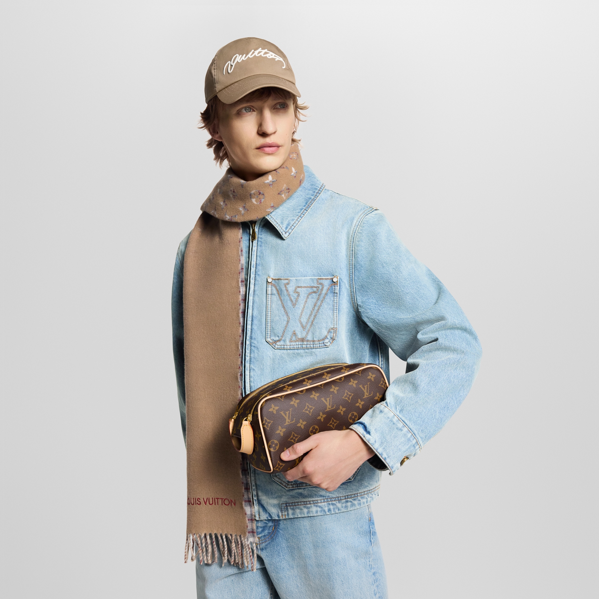 Trousse toilette Dopp Kit Tela Monogram Regali Regali per Bambini } | LOUIS VUITTON (Zoom prodotto)