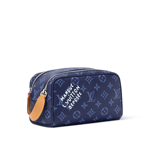 Trousse toilette Mini Dopp Kit Monogram Heritage Uomo Viaggio Accessori da Viaggio | LOUIS VUITTON (Zoom prodotto)