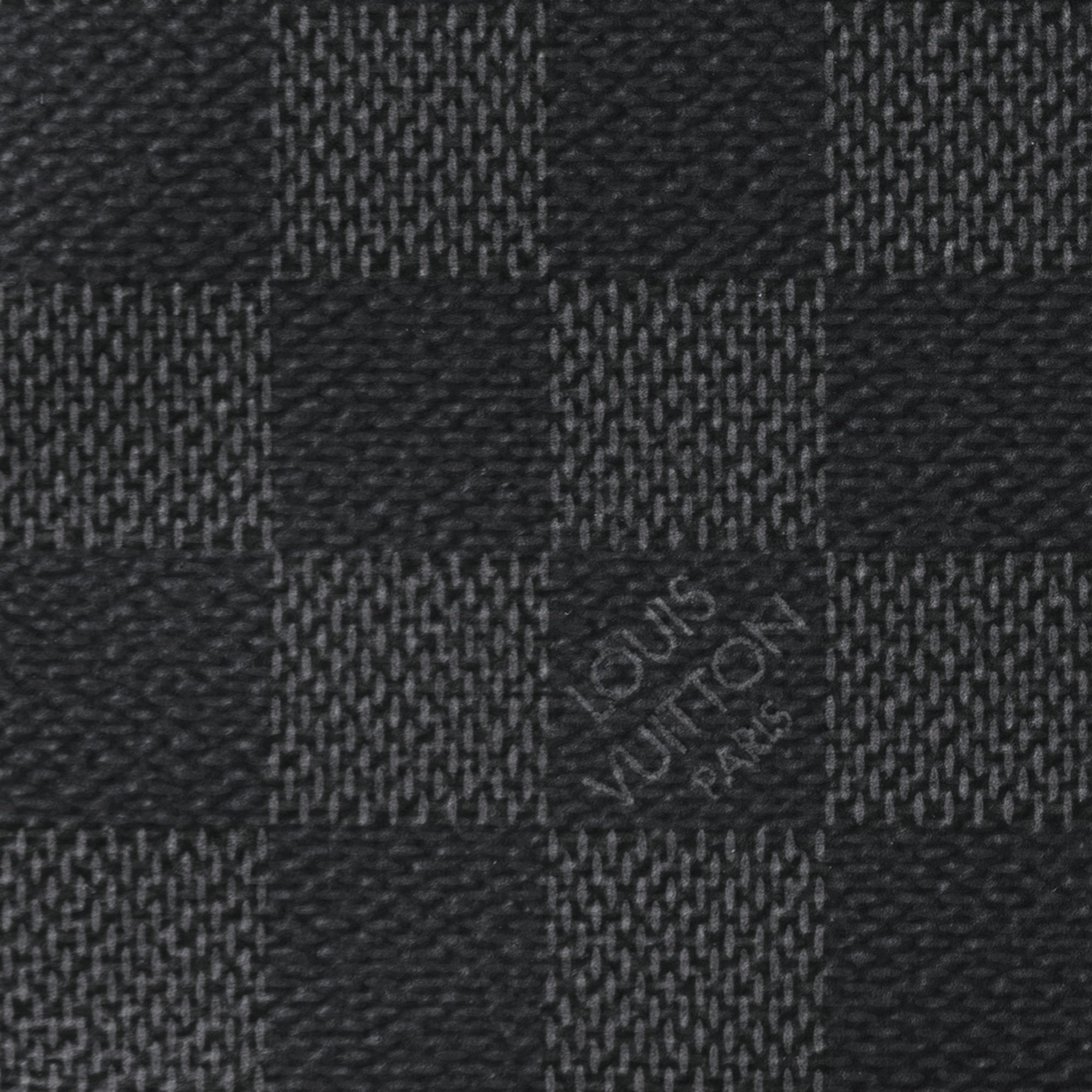 Trousse Toilette PM Tela Damier Graphite Uomo Viaggio Accessori da Viaggio | LOUIS VUITTON (Zoom prodotto)
