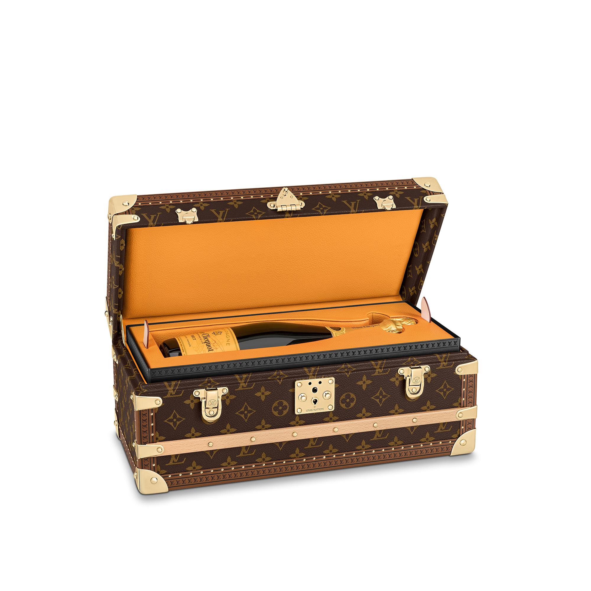 Valigetta per champagne Tela Monogram Bauli, Viaggio e Casa Bauli e Contenitori Coffret | LOUIS VUITTON (Zoom prodotto)