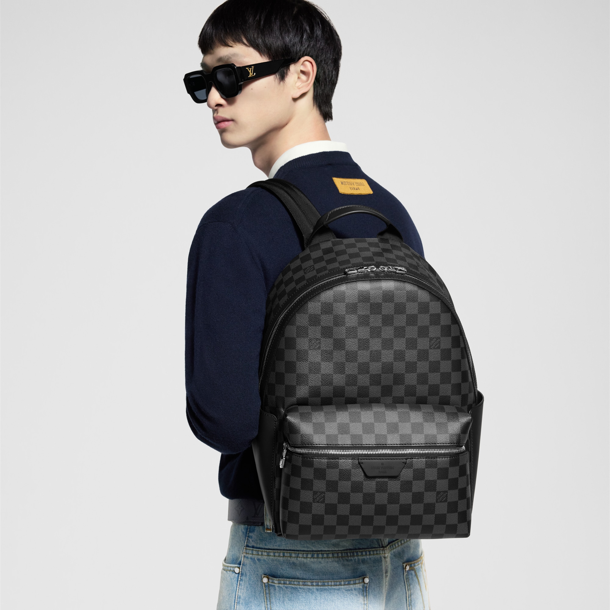 Zaino Discovery PM Tela Damier Graphite Uomo Borse da Uomo Tutte le collezioni | LOUIS VUITTON (Zoom prodotto)