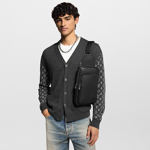 Zaino monospalla Avenue NM Pelle Taïga Uomo Borse da Uomo Tutte le collezioni | LOUIS VUITTON (Zoom prodotto)