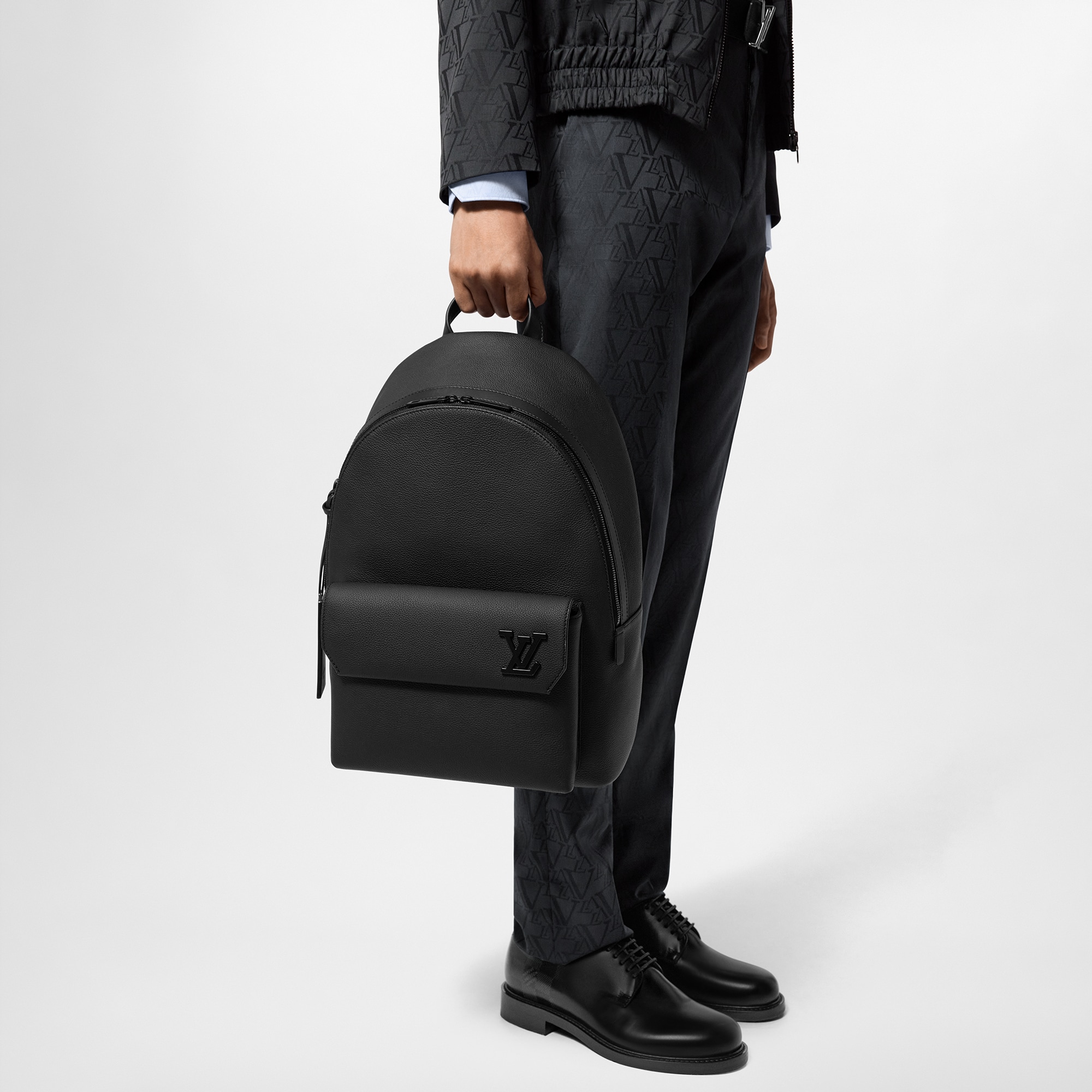 Zaino Takeoff LV Aerogram Uomo Borse da Uomo Tutte le borse | LOUIS VUITTON (Zoom prodotto)