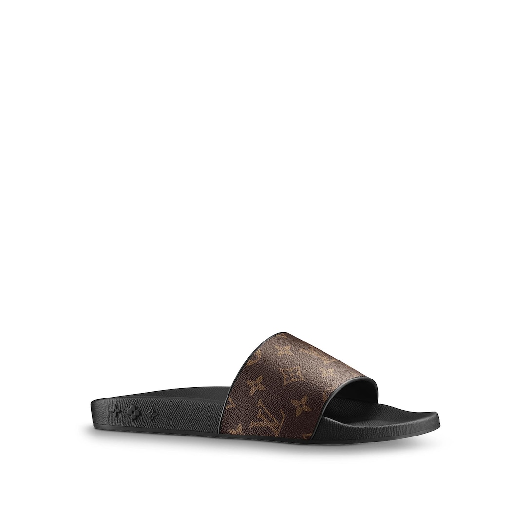 Ciabatta Waterfront in Monogram Eclipse | LOUIS VUITTON